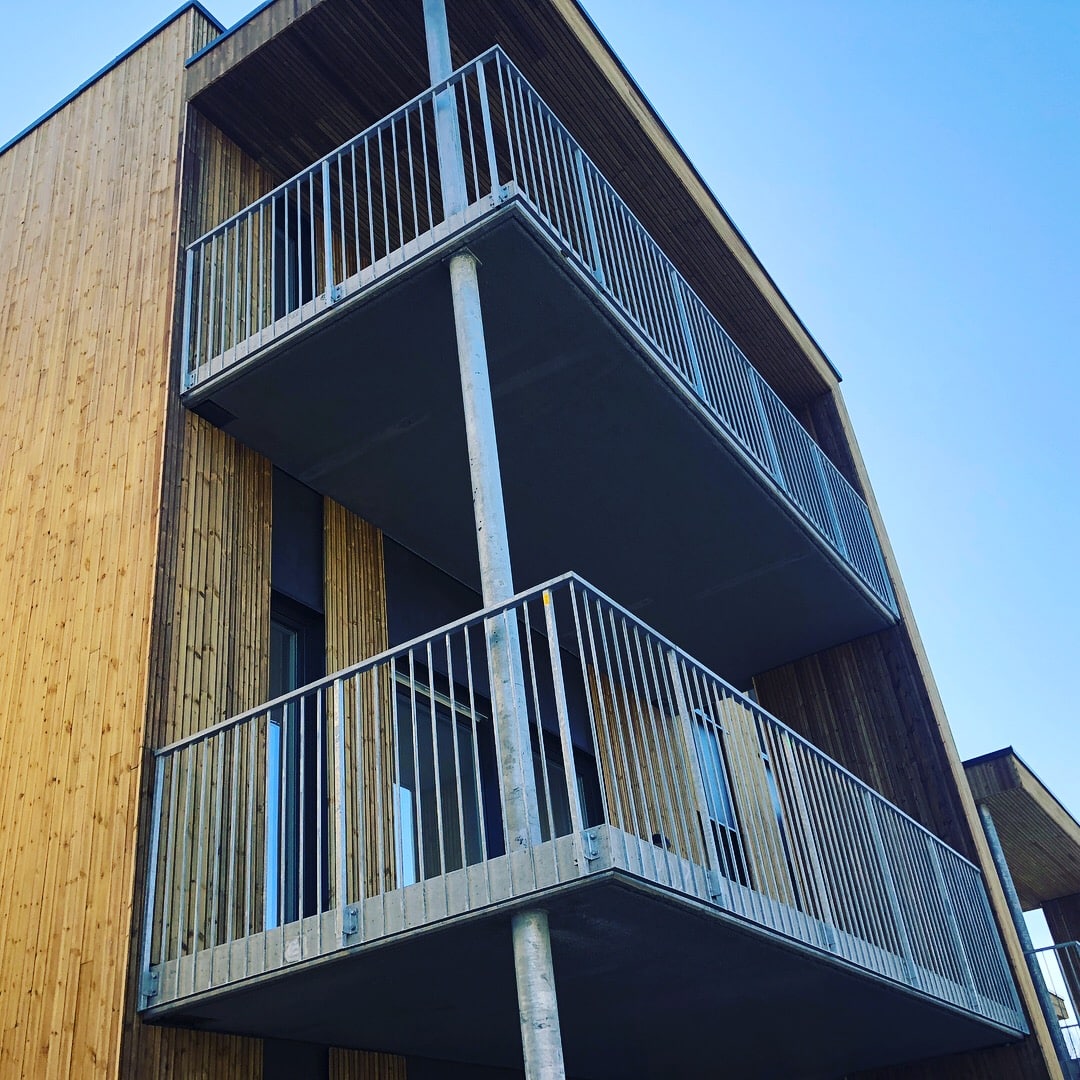 Steel railing